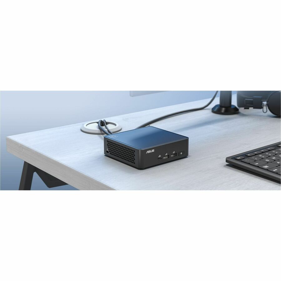 Asus NUC 15 Pro NUC15CRKC7 Barebone System - Mini PC - Intel Core 7 240H